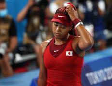 HTH-大坂直美回归赛场，败北首场状态亮眼，勇士观众沸腾！的简单介绍