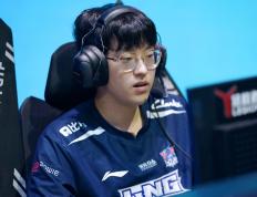 华体会-Scout连续七场比赛得分超过爆冷，TES挑战极限！的简单介绍