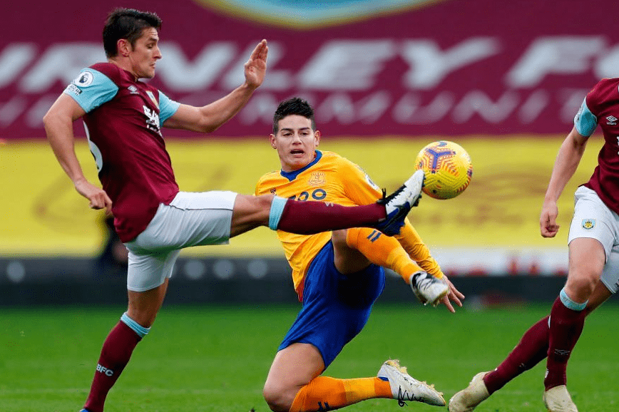 华体会体育-加时末段尼斯调整名单以备英超，临场应变环节打磨，引发热议，身体对抗强度拉满(主持人临场应变题目及答案)