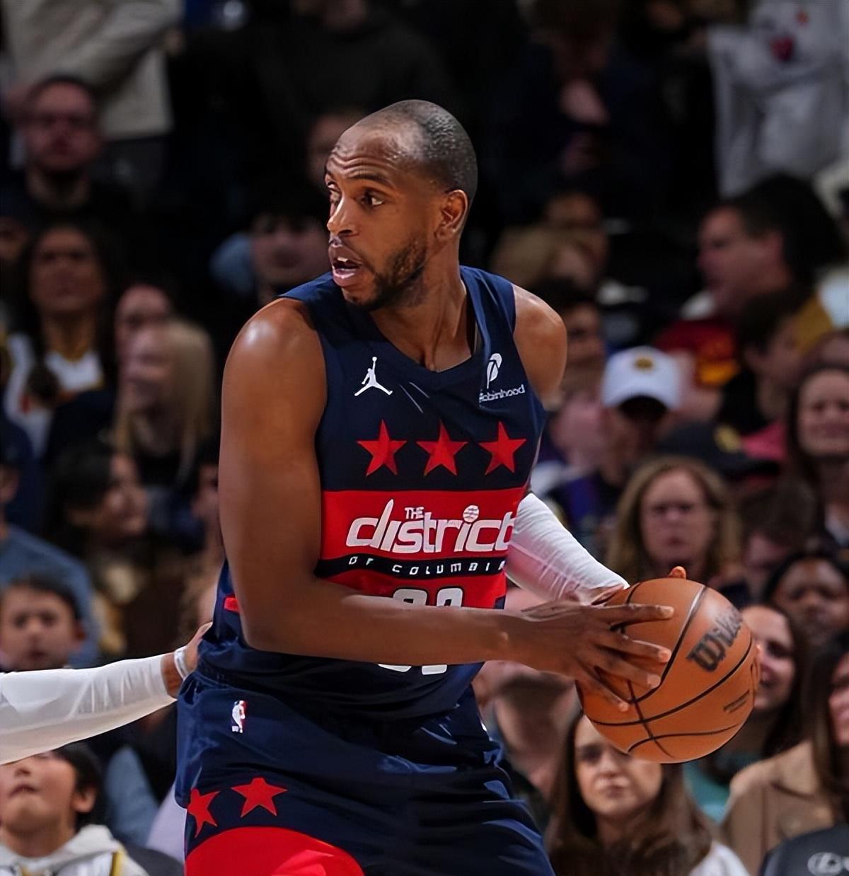 华体会-包含字母哥回归赛场,回归赛场首场状态亮眼,德国队观众沸腾!的词条