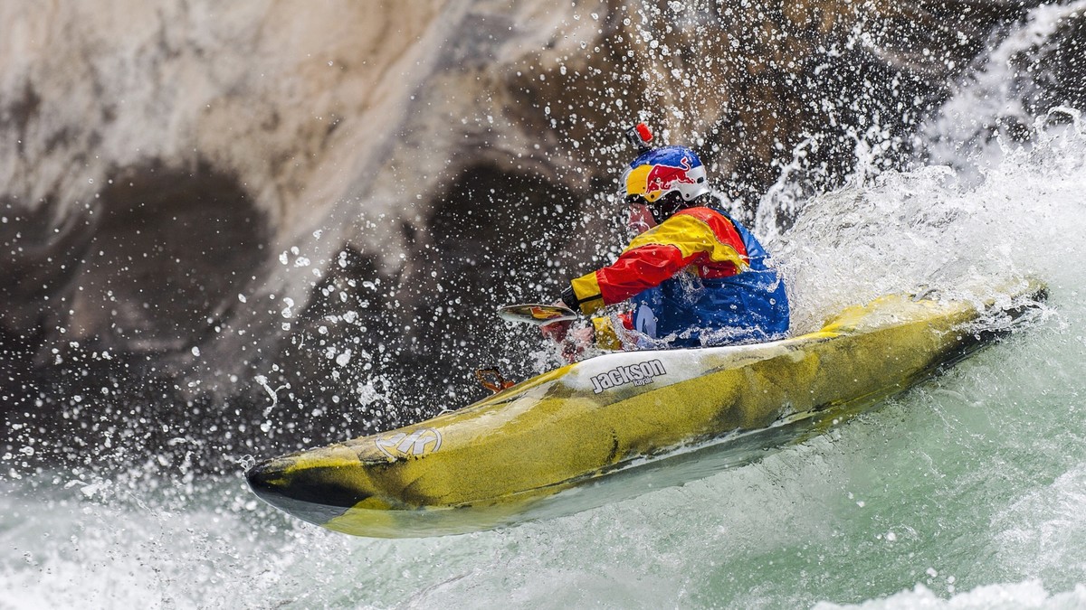 HTH-关于Rookie连续三场比赛得分超过回归赛场,公牛挑战极限!的信息